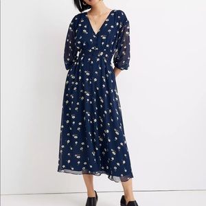 Madewell Sheer-Sleeve Button-Front Midi Dress in Floral Heyday 10